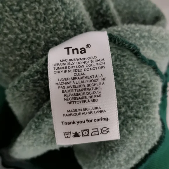 NWOT!!!! Aritzia Cozy Fleece Boyfriend - Picture 4 of 5